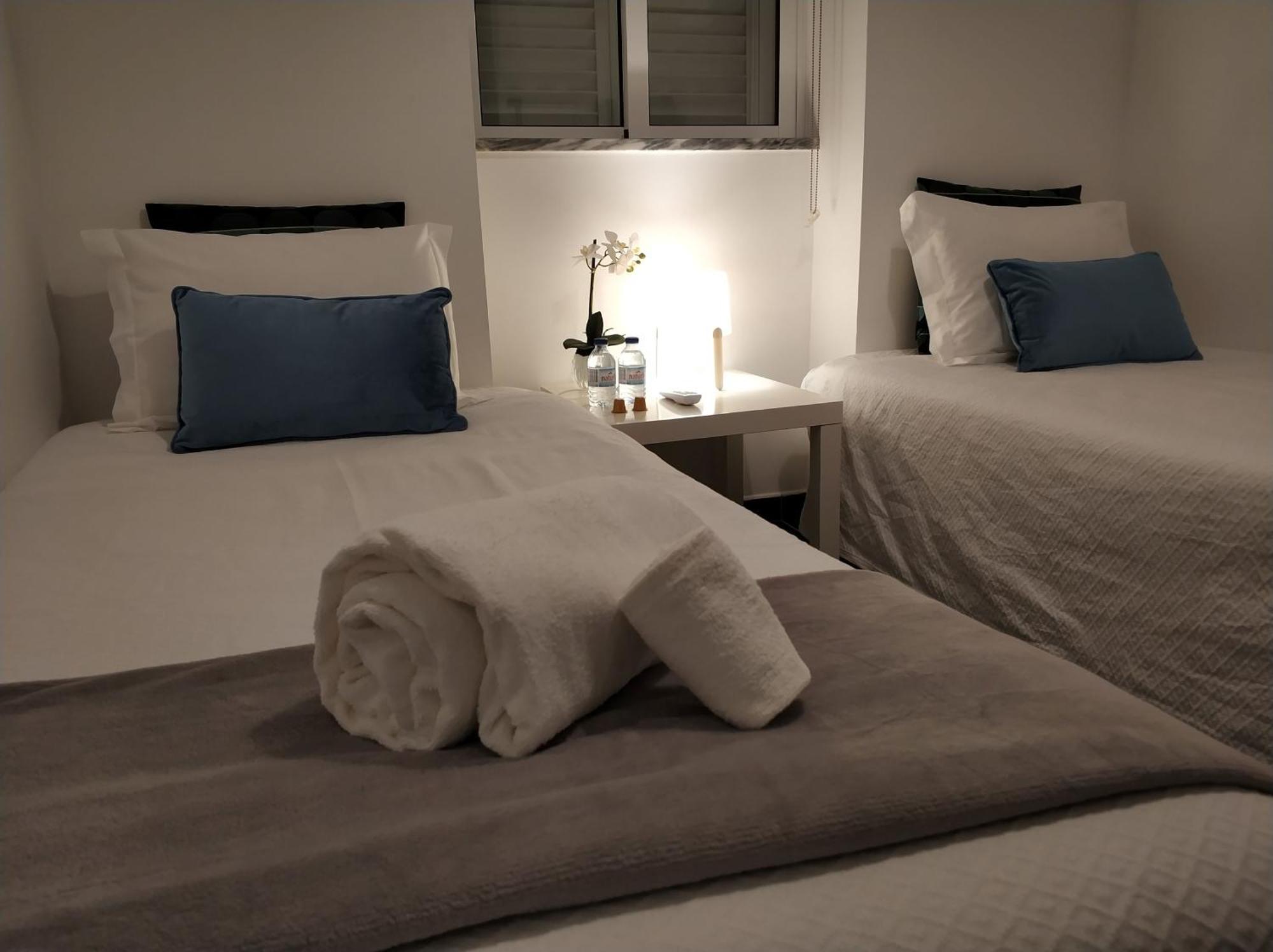 Sleep & Go Faro Airport Guest House Exterior foto