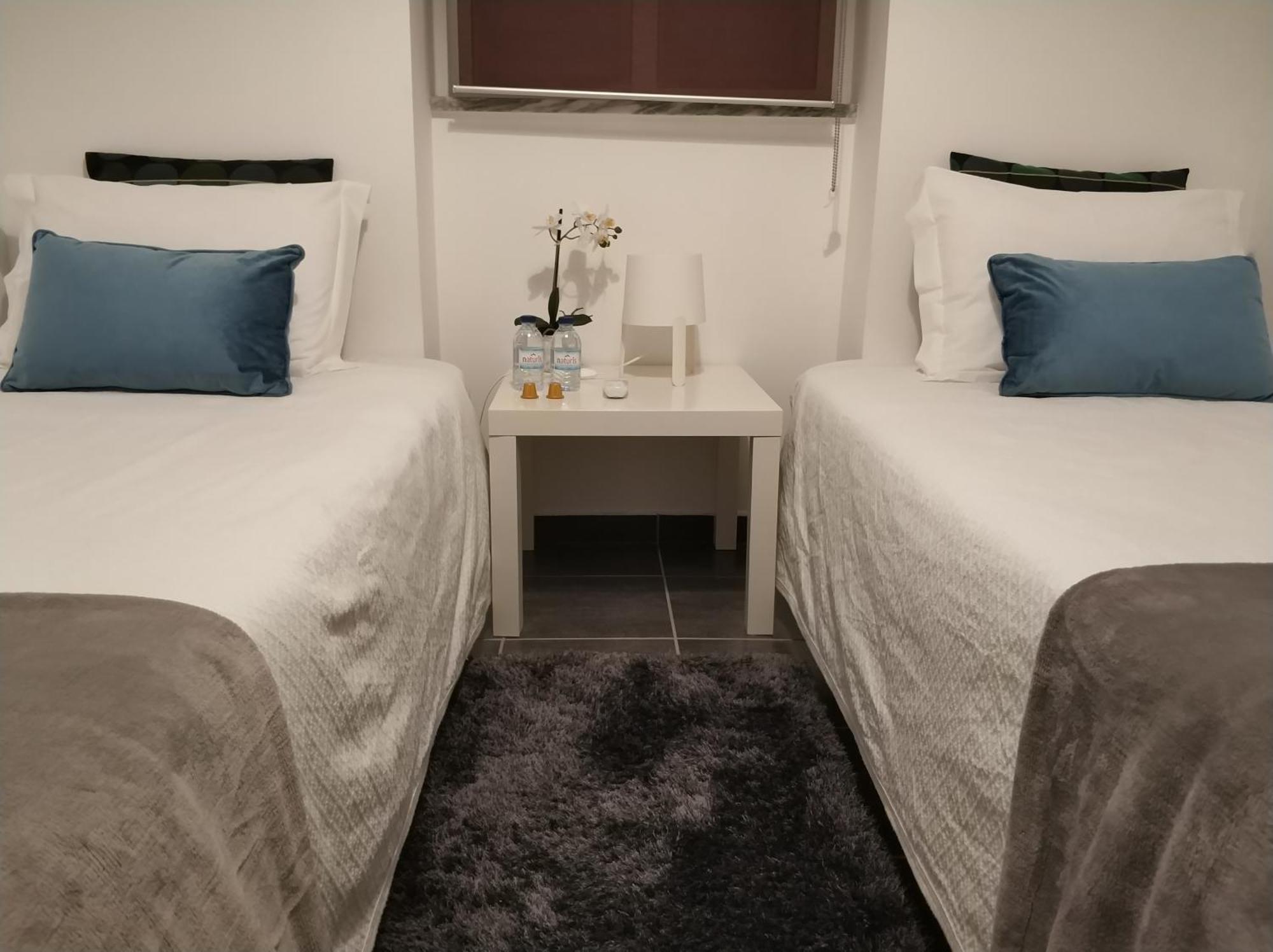 Sleep & Go Faro Airport Guest House Exterior foto